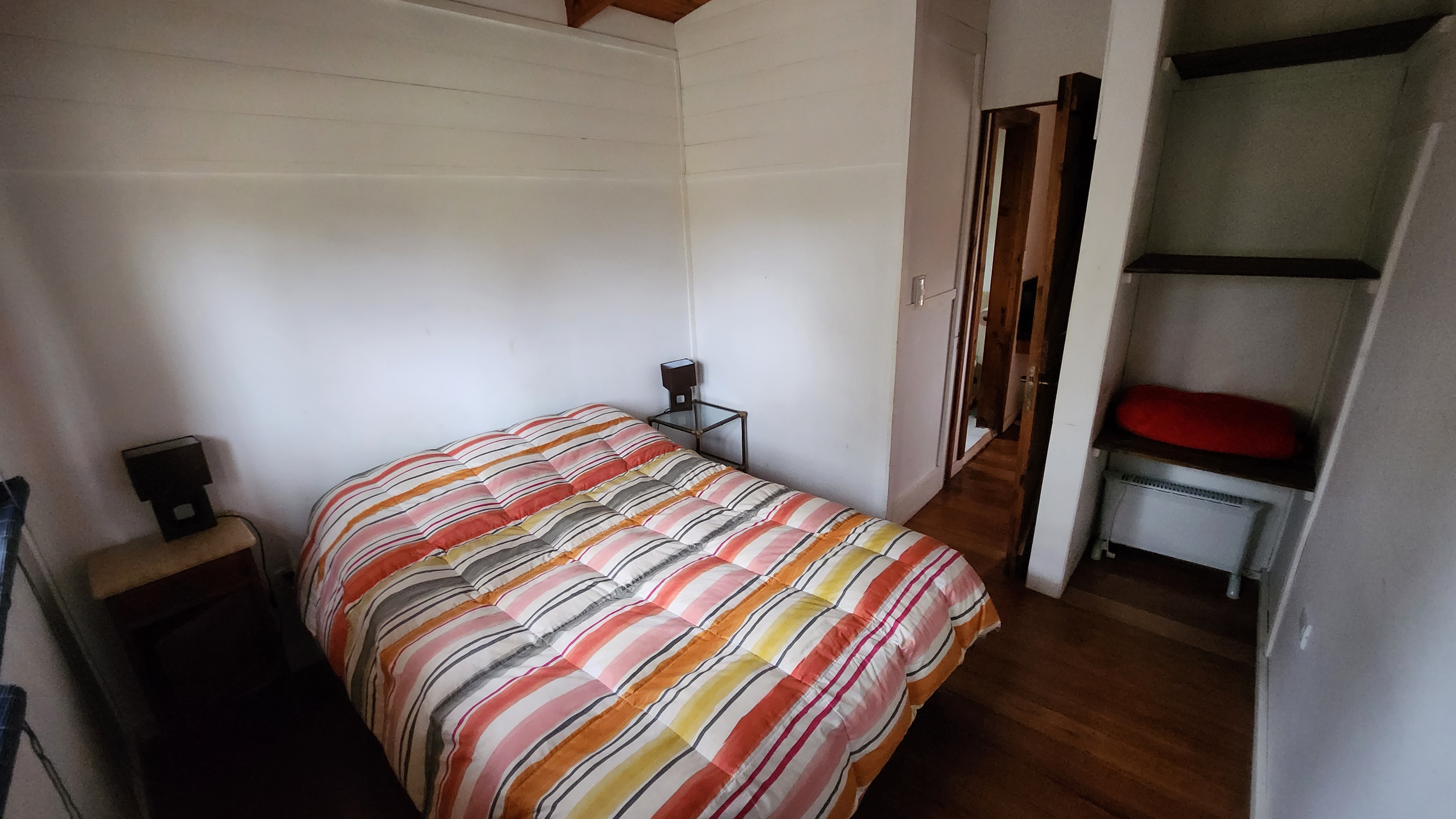 foto de cabaña rustica del exterior