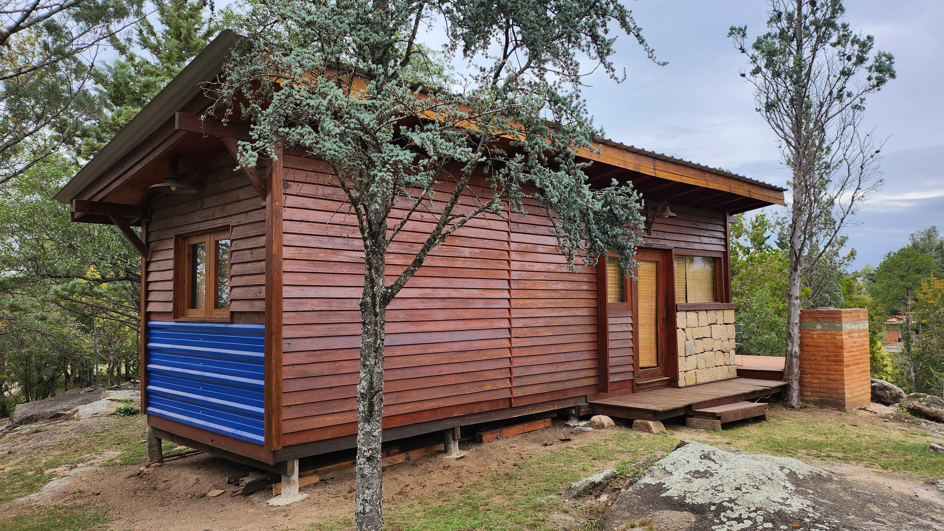 foto de cabaña rustica del exterior