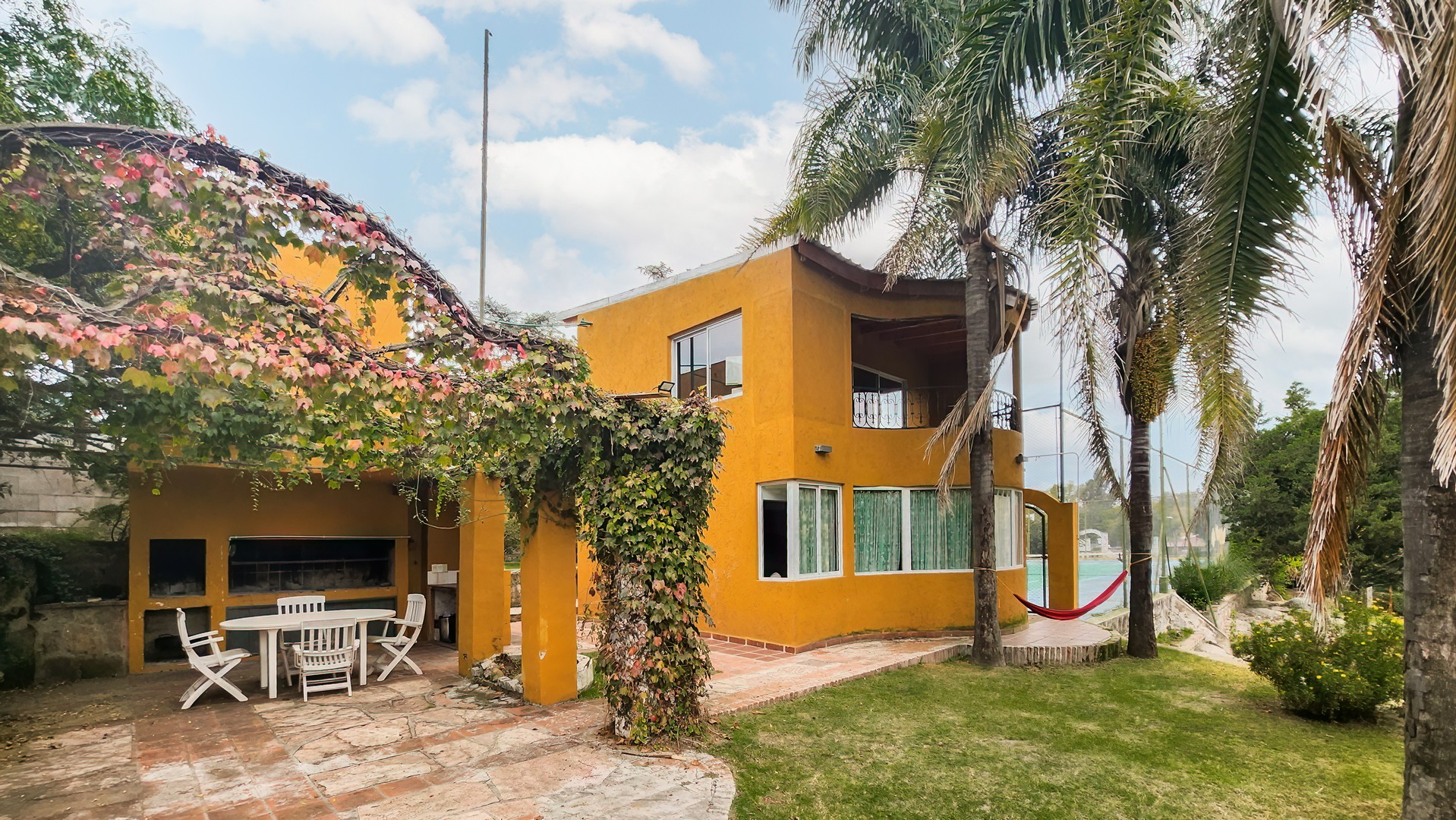 foto de duplex en exterior